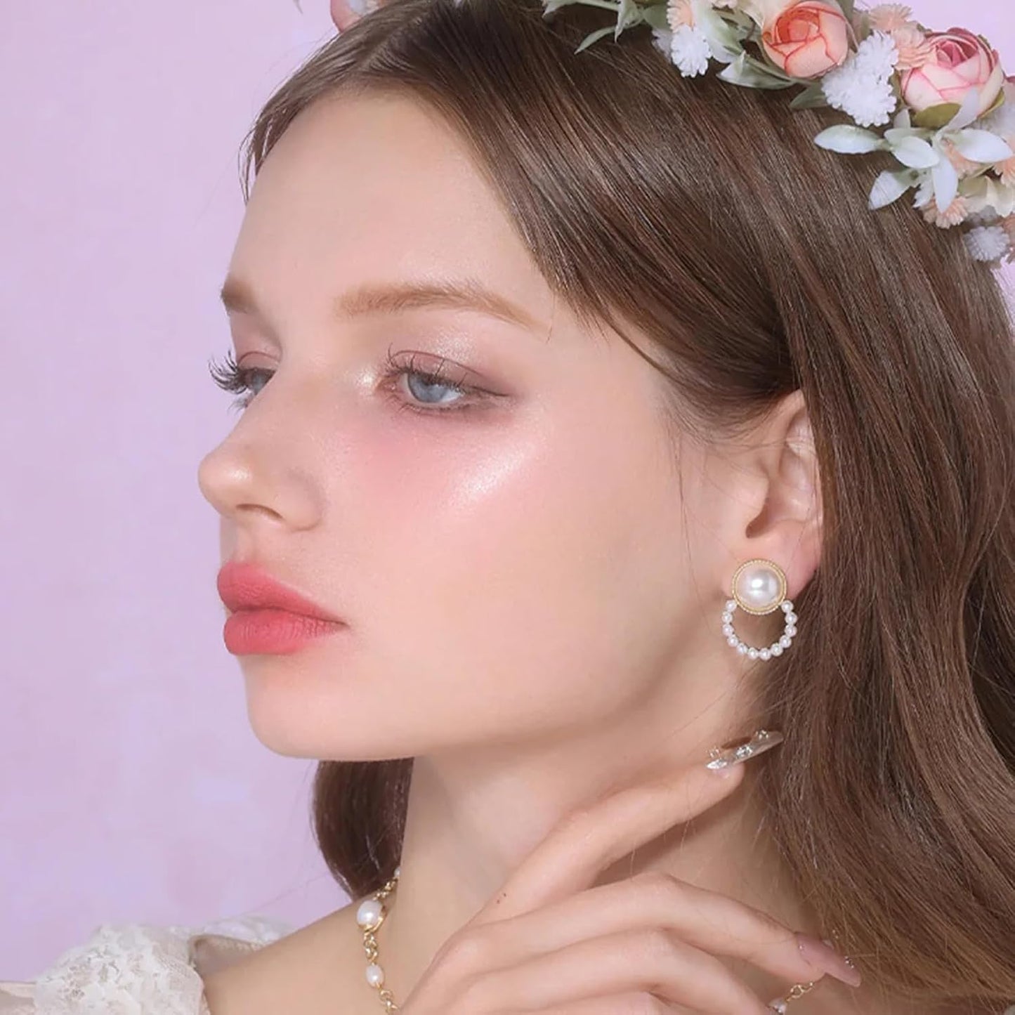 Little Angel Embossed Highlighter - Rosy Pearl Powder for Dreamy Pink Shimmer | Long-Lasting Ethereal Glow, Soft Velvet Finish