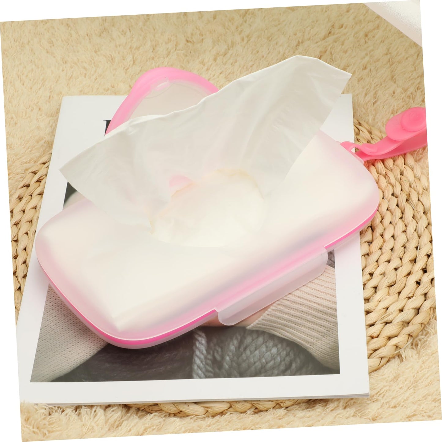 Healeved Baby Wipes Dispenser: On- The- Go Wipes Dispenser Travel Wipes Case Baby Wipe Holder Outdoor Stroller Wet Wipes Box Portable Refillable Wipes Container Pink