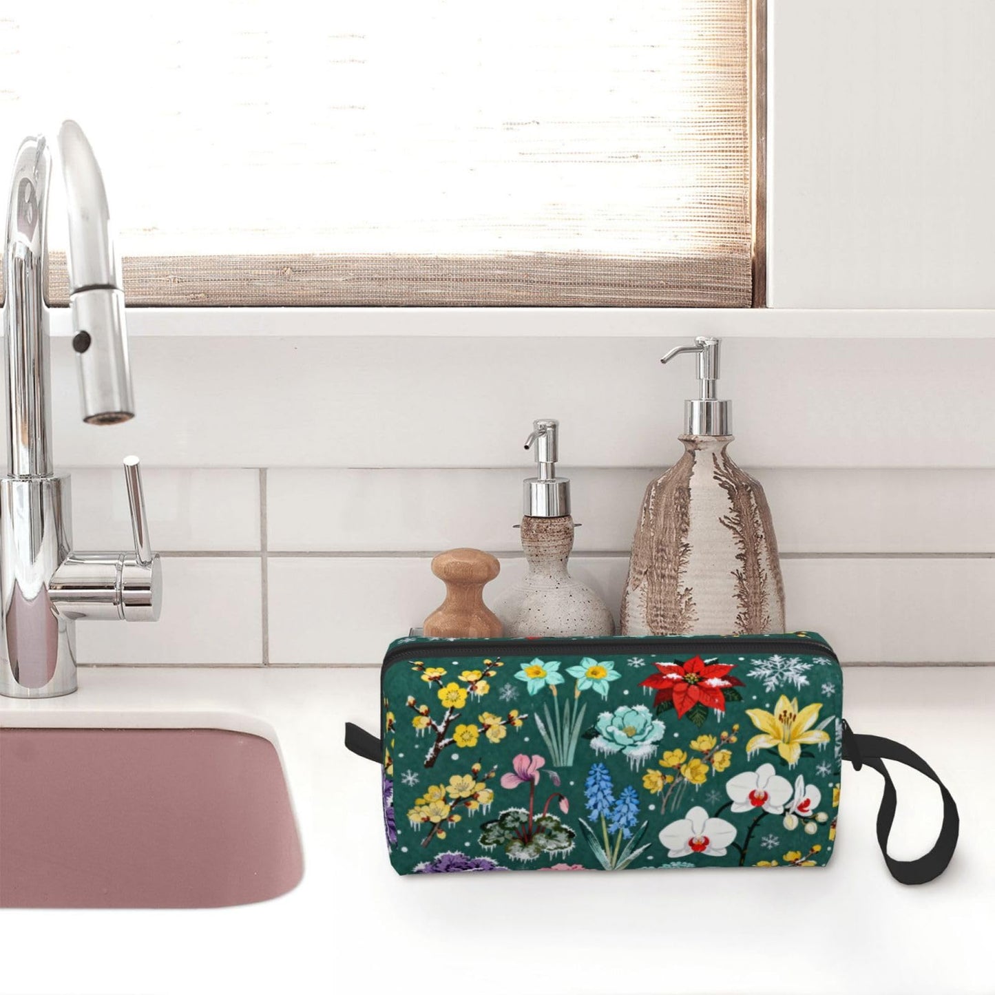 OLUSENMO Frosted Floral Makeup Bag - Durable 600D Oxford Fabric, Impact-Resistant & Compact, Travel Cosmetic & Makeup Organizer for Gym & Daily Use