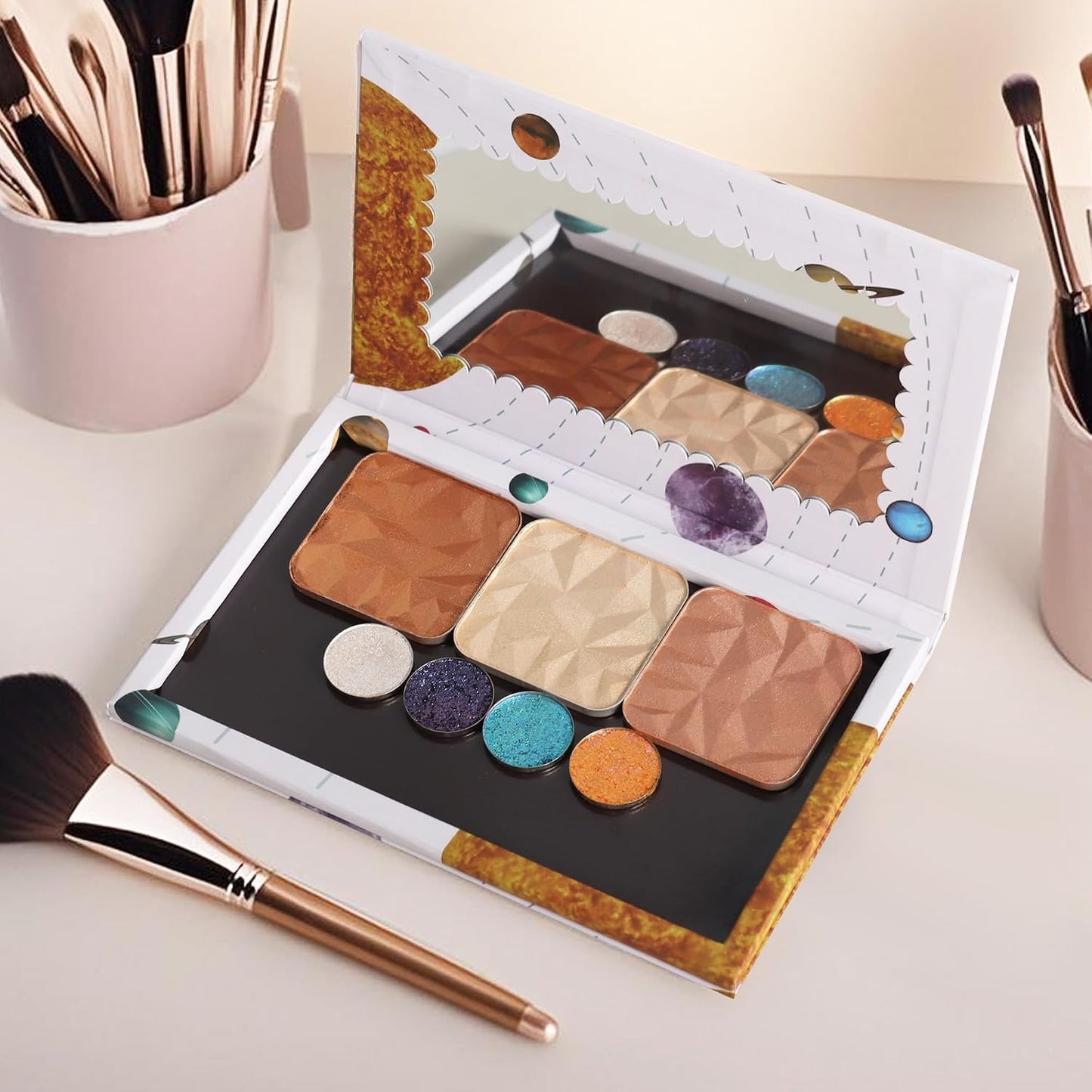 Mermaid Empty Magnetic Palette - Fish Scale Design for Highlighters, Eyeshadows & Lipsticks | Large Rectangle Size