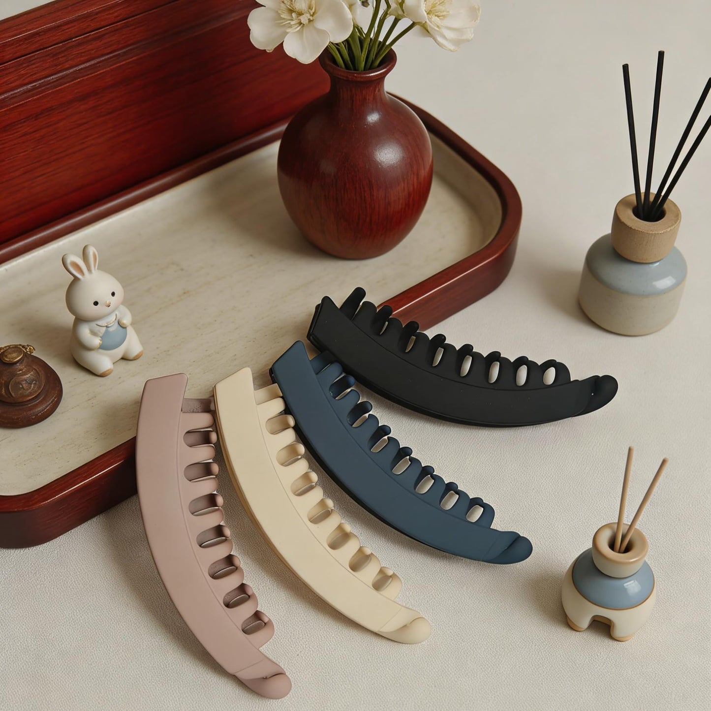 8 Pcs Banana Clips for Hair Mixed Color,Banana Claw Clip for Thin Fine Thick Curly Hair,Strong Grip Banana Hair Clip for Women Daily Wear