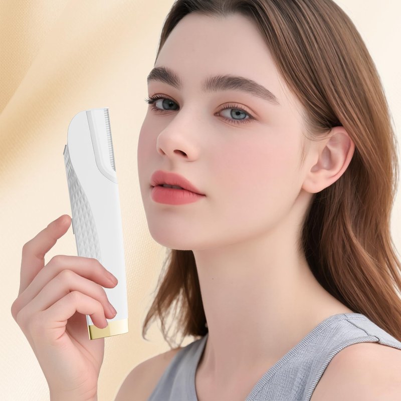 Gelpal Electric Dermaplane Razor for Women Face, Three-Speed Rechargeable Dermaplane Razor with 5 Refill Blades, Facial Hair & Peach Fuzz Remover for Women,Gift wrapping.(White)