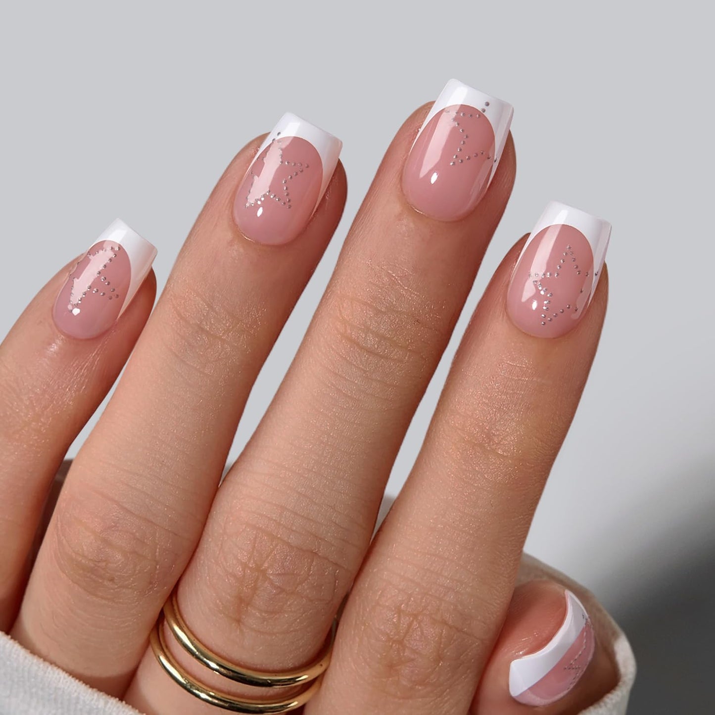 BTArtbox French Tip Press On Nails - Weekend Star, Lamp-Curable 4-Week Wear White Extra Short Coffin Press On Nails with Glue and Adhesive Tabs, Easy-to-Apply in 16 Sizes - 32 Nails All-in-One Kit