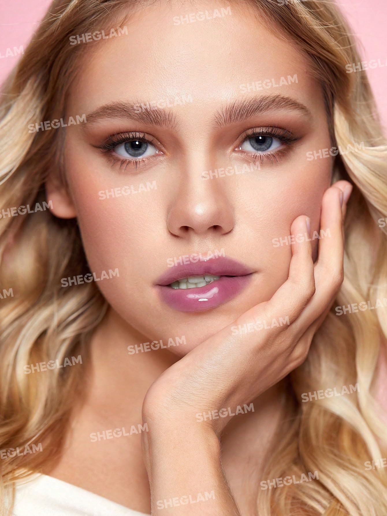SHEGLAM Jelly Wow Tinted Lip Oil Plumping Lip Gloss Natural -Baby Steps