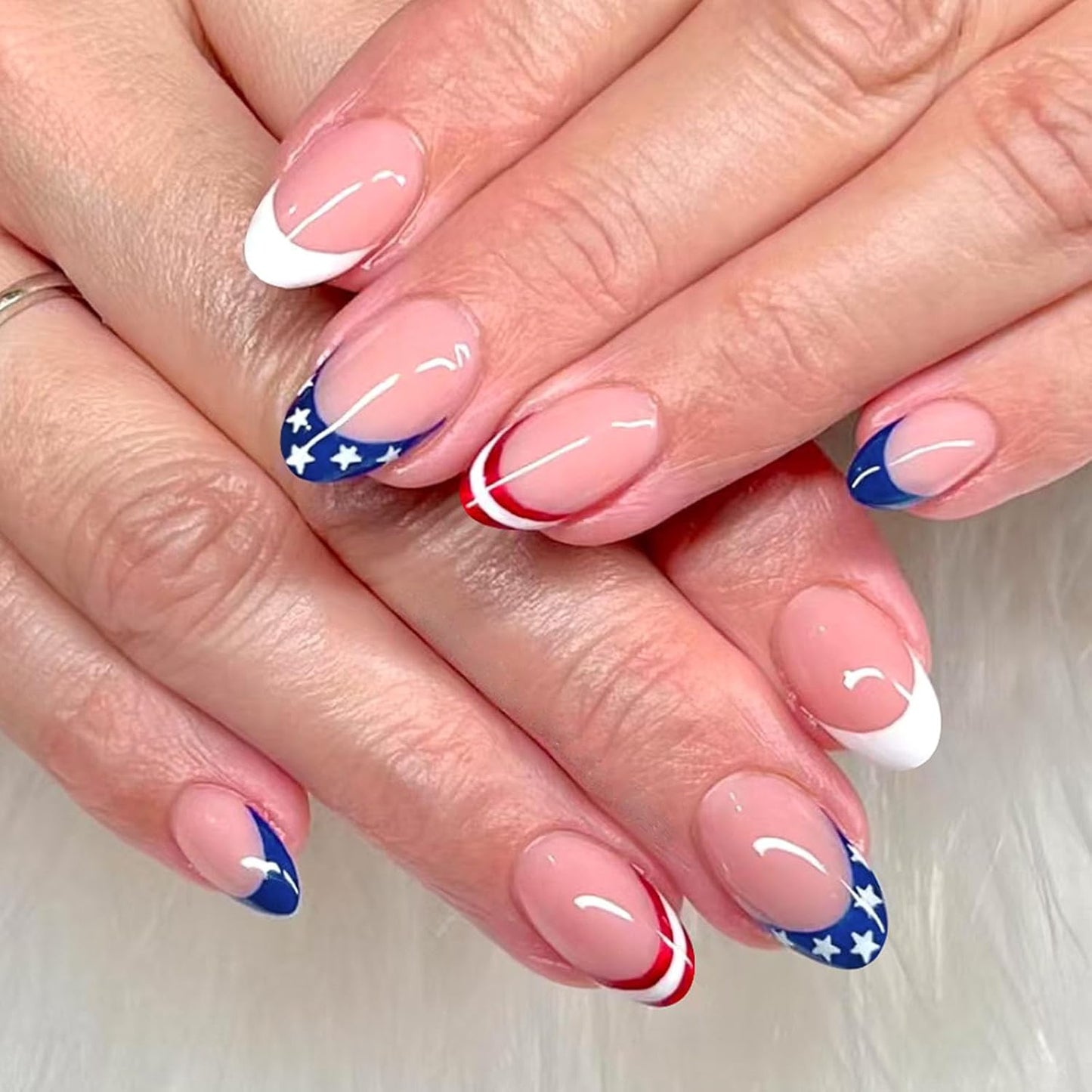 Press On Nails - Short Oval French Tip Design | Glossy Pink with Stars & American Flag - 24 Pcs