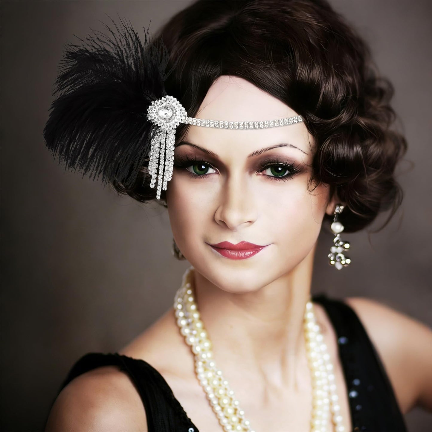 WHAVEL 1920s Flapper Feather Headband Gatsby Headpiece for Women Black Roaring 20s Flapper Inspired Leaf Medallion Crystal Headband Cocktail Party Prom Hair Decorations