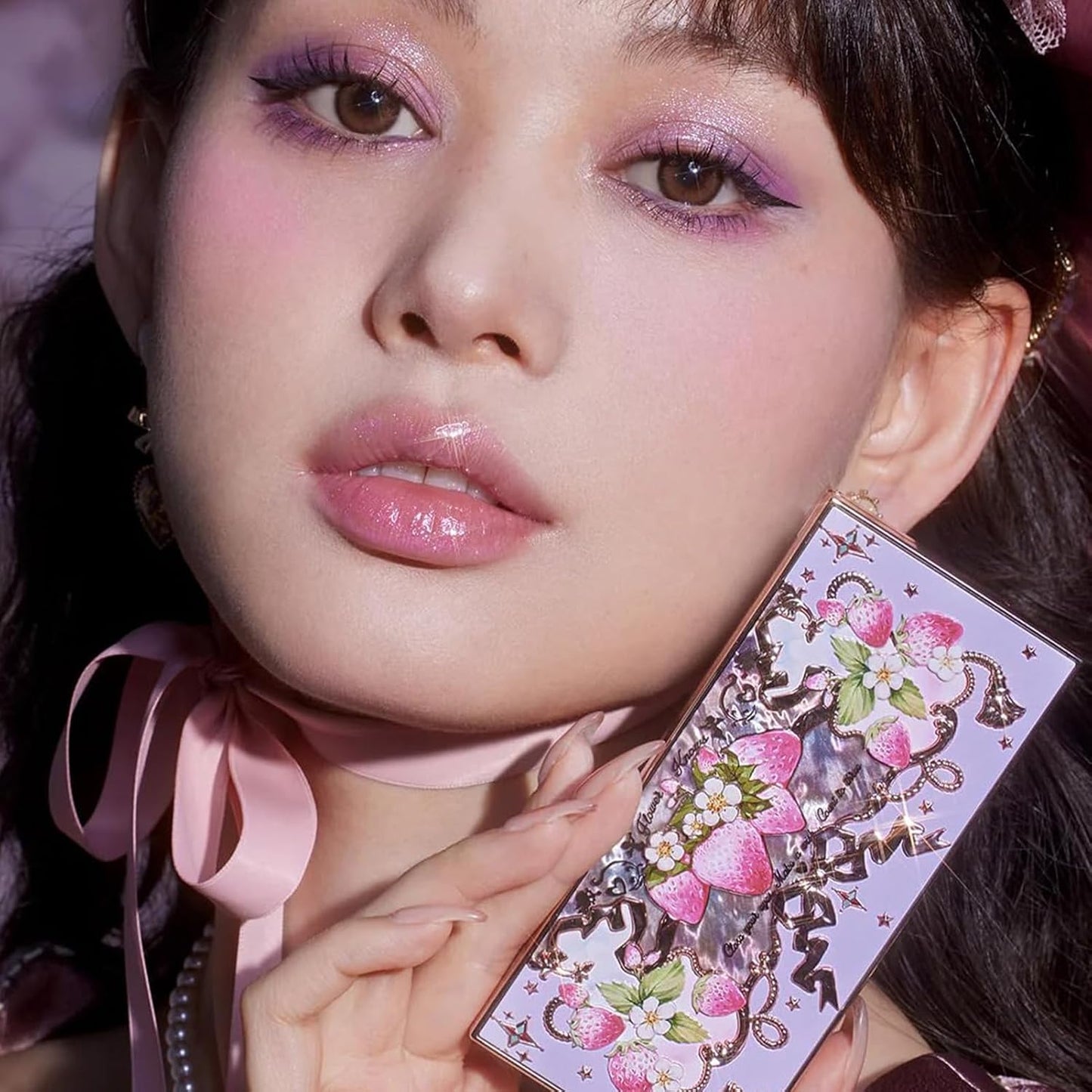 Violet Strawberry Rococo Eyeshadow Palette - Purple Pink Makeup with 3 Matte & 2 Shimmer Shades | 0.21 Oz