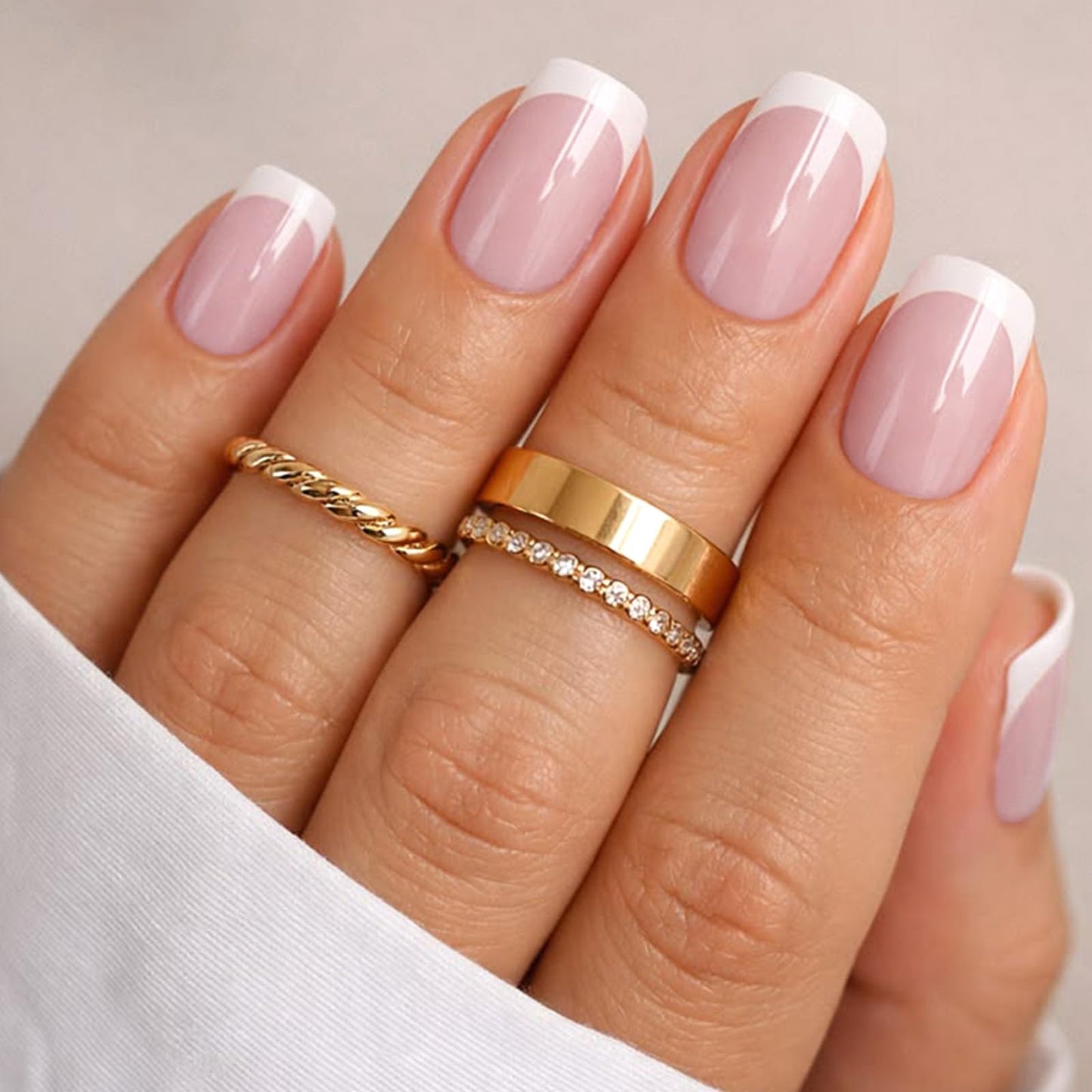 GLAMERMAID Classic French Tip Press on Nails Short, Pink Fake Nails Sqaure