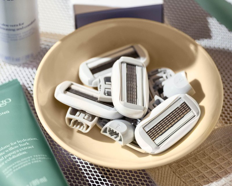 margaret Flamingo 5-blade Razor Replacement Blade Cartridge (4 Cartridges)