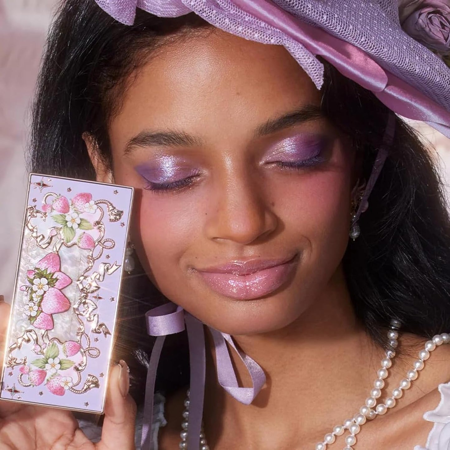 Violet Strawberry Rococo Eyeshadow Palette - Purple Pink Makeup with 3 Matte & 2 Shimmer Shades | 0.21 Oz