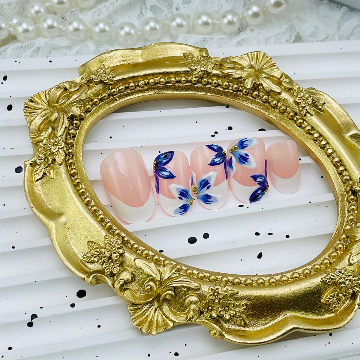 24Pcs White French Tip Press on Nails Medium Almond 3D Flower Fake Nails with Gold Pearl Designs Glossy Artificial Acrylic Full Cover False Nails Blue Floral Nails Summer Press ons for Women Manicure