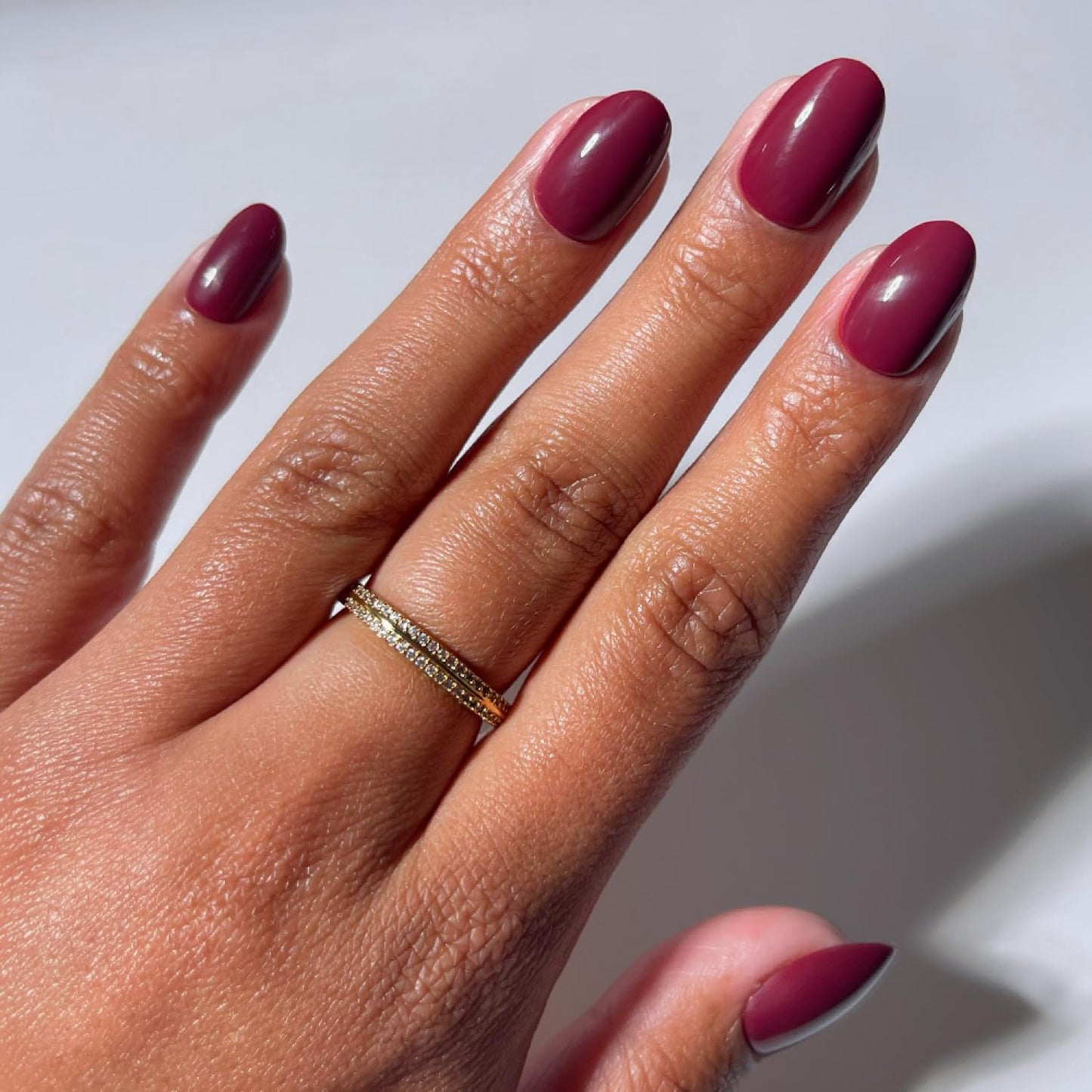 Glamnetic Press On Nails - Short Oval Fake Nails | Glossy Dark Maroon Press On Nails, Salon Quality Kit with Glue | Berry Mood - 30 Nail Set in 15 Sizes