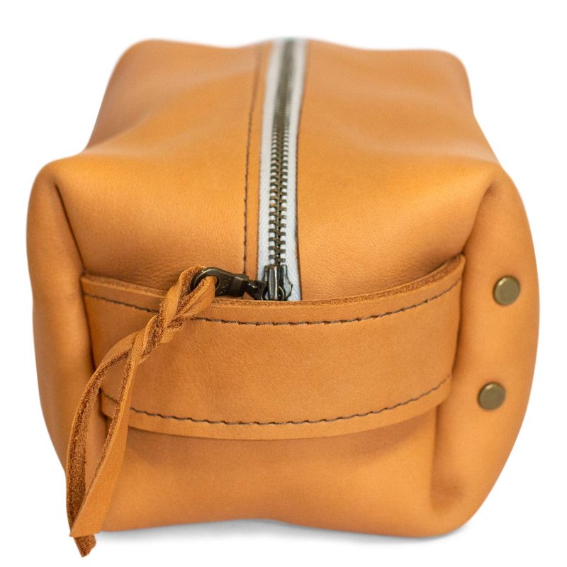 Better Man Beard Toiletry Bag - Premium Leather Dopp Kit with Long Lasting Durability & Handcrafted Detail - Bag-LTHR