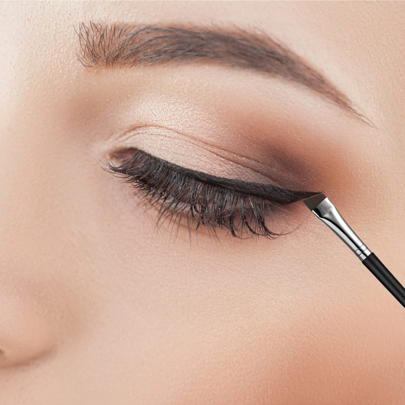 Precision Gel Eyeliner Brushes - Fine Angled Synthetic Bristles for Flawless Eye Makeup | Ultra Thin Slanted Design