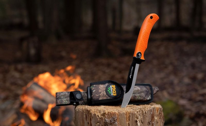 OUTDOOR EDGE RazorMax - Replaceable Fixed Blade Hunting Knife with 3.5" Drop-Point, 5" Boning/Fillet Blades, Belt Sheath and Detachable Blade Carrier (Orange, 6 Blades)