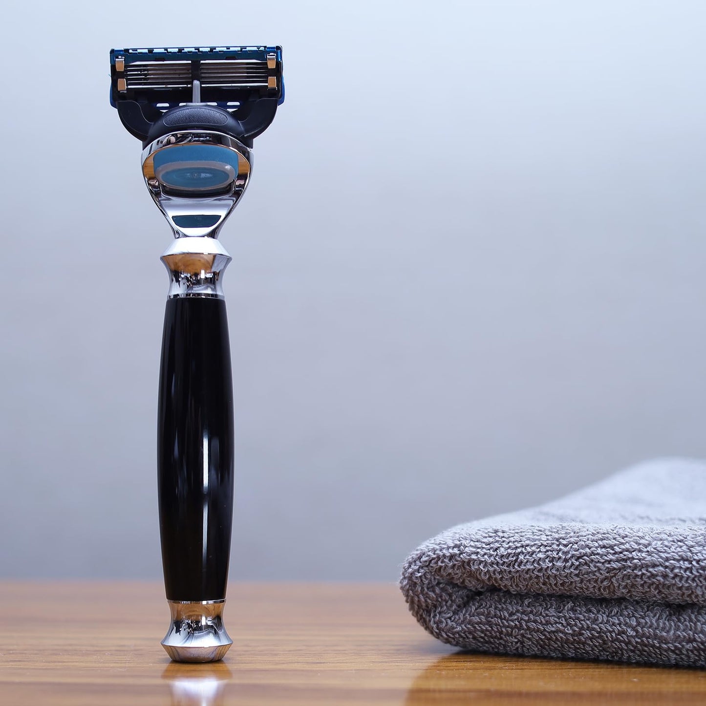 Magyfosia Shaving Kit for Men includes Badger Hair Shaving Brush,Wet Shave Soap Bowl and 5-Layer Safety Razor Compatible with Fusion Blade,Barber Style 4-Piece Gift for Men-Smooth and Close Shaving