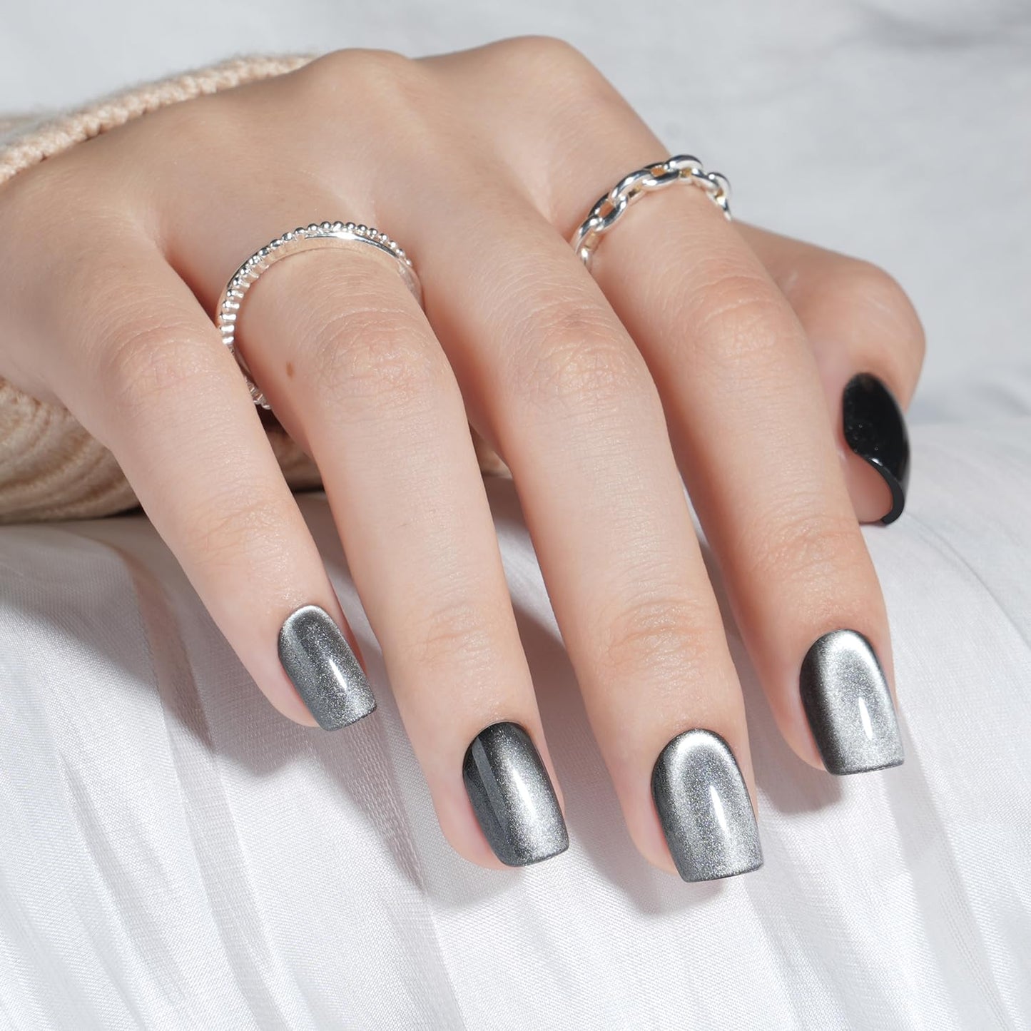 Red Cat Eye Press On Nails - Almond Short Reusable Fake Nails | 32pcs in 16 Sizes, Garnet Color