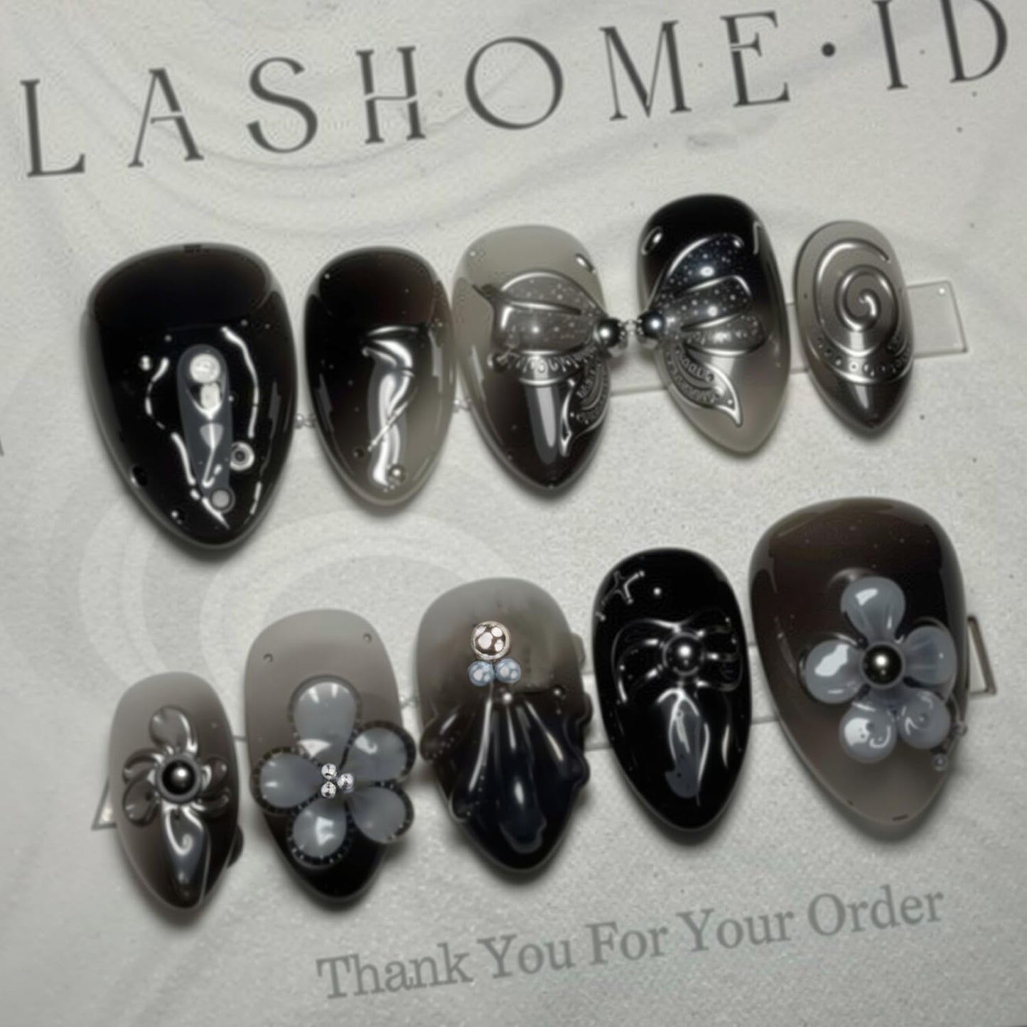Press On Nails - 24Pcs Medium Almond French Tip with 3D Gold Starfish & Flower Designs | Full Cover Summer Acrylic Nails
