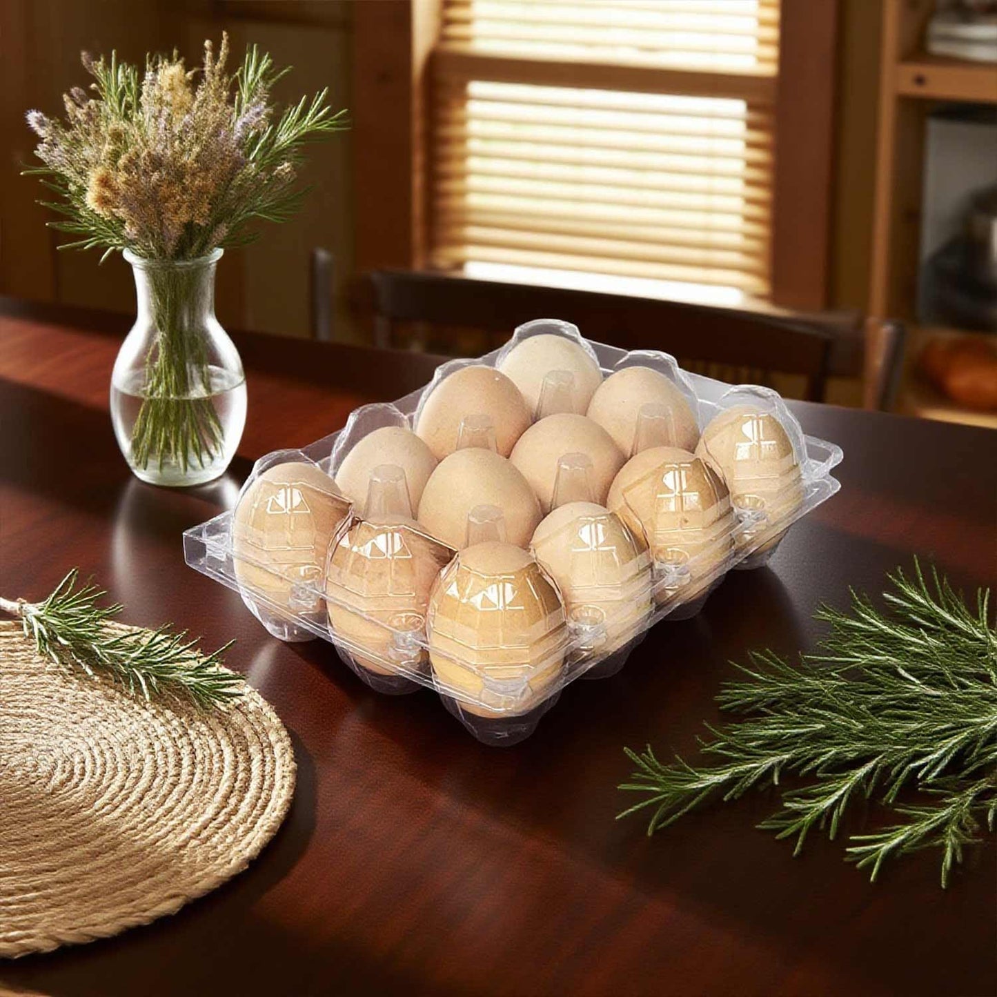 YSJFNVUI 100-Pack of 12-Count Plastic Egg Cartons – Bulk Clear Reusable Egg Containers Holds Chicken Eggs | Eggs 12 Count,Egg Cartons Cheap Bulk,Suitable for farms, markets and families.