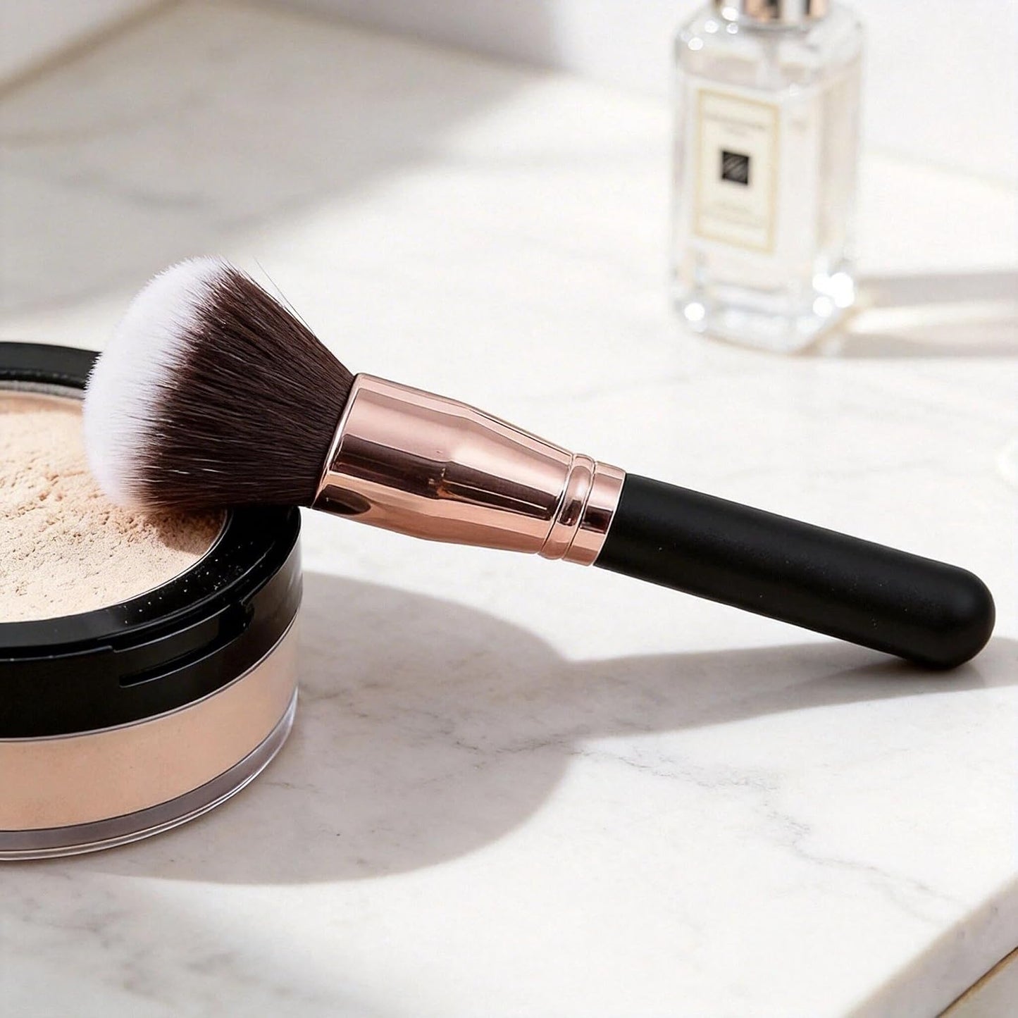Pointed Powder Foundation Fan Brush - Ultra-Soft Bristles for Liquid Foundation, Blush & Highlighter | Professional Makeup Tool