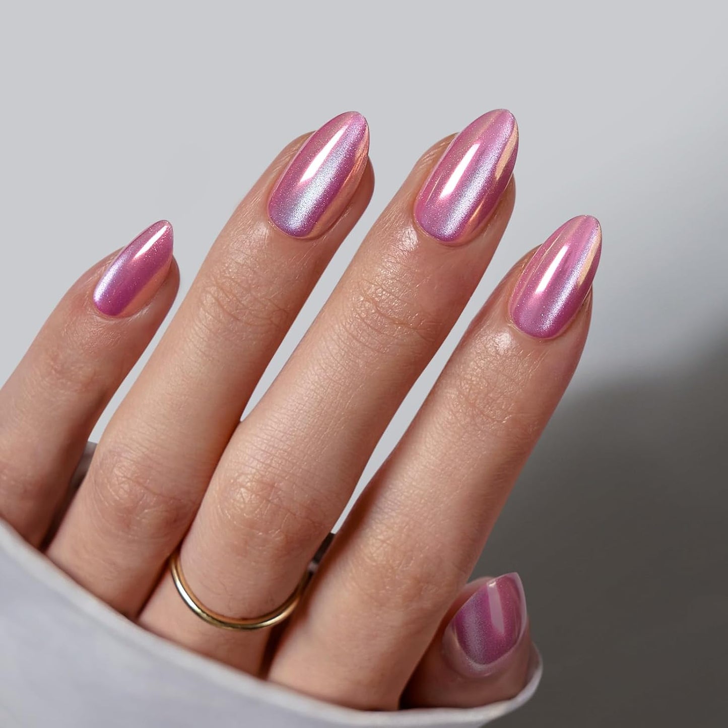 Press On Nails - Chrome Cat Eye Almond Design | 32 Piece Soft Gel Nail Kit in 16 Sizes