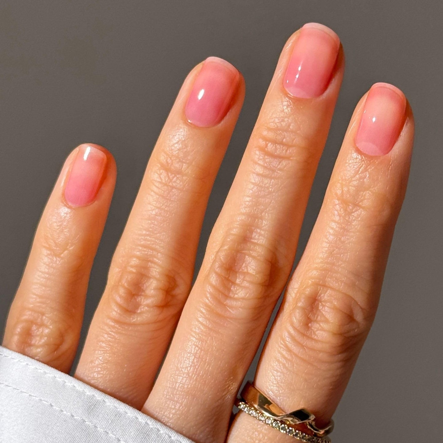 LONDONTOWN Sheer Strength Nail Blush, 2-in-1 Tinted Nail Hardener, Poppy