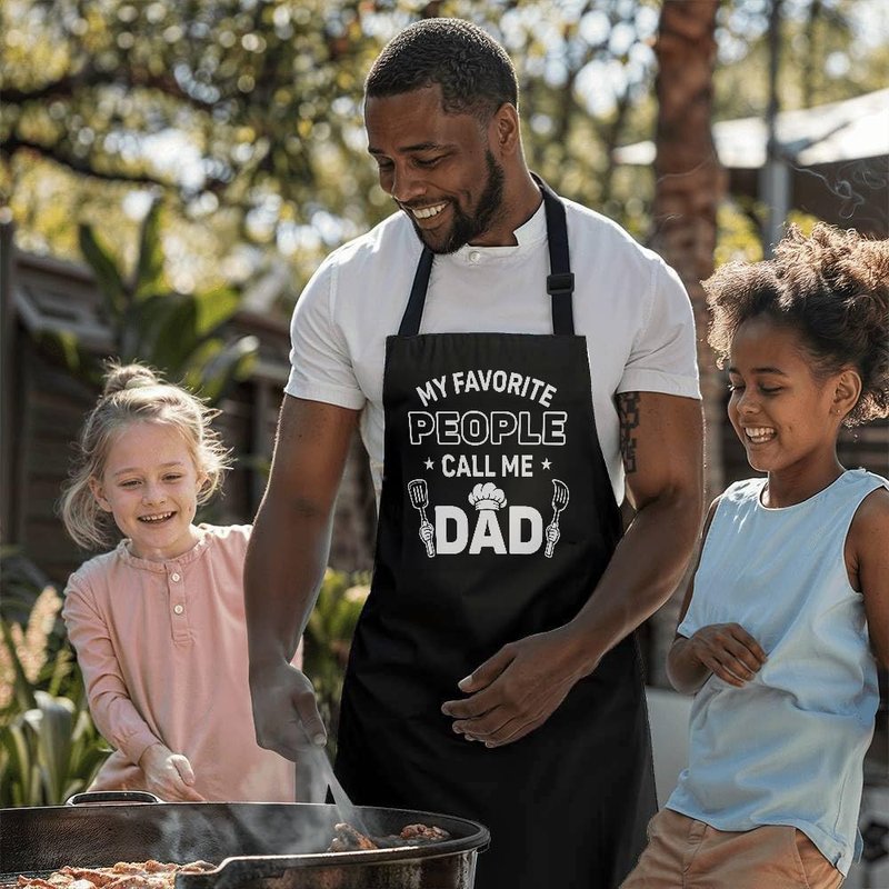 Wrappiness Funny Apron for Men, Dad, Husband - My Favorite People Call Me Dad - Adjustable Aprons with Pocket Grilling Gift for Papa BBQ Cooking Chef Fathers Day Birthday Christmas