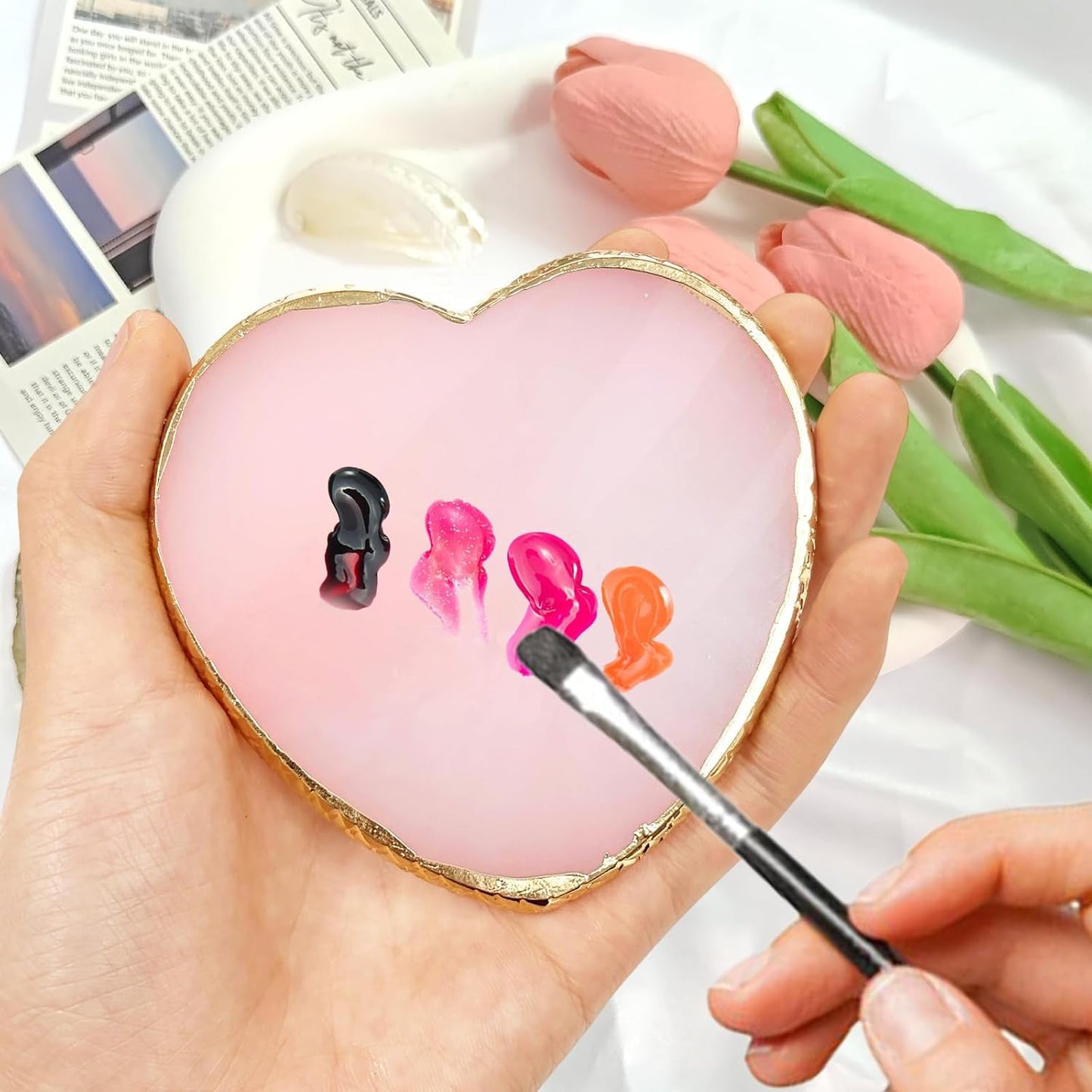 Resin Nail Art Palette Set - Heart Shaped Mixing Tools with Gold Edge | 2 Pcs White & Pink Display Board