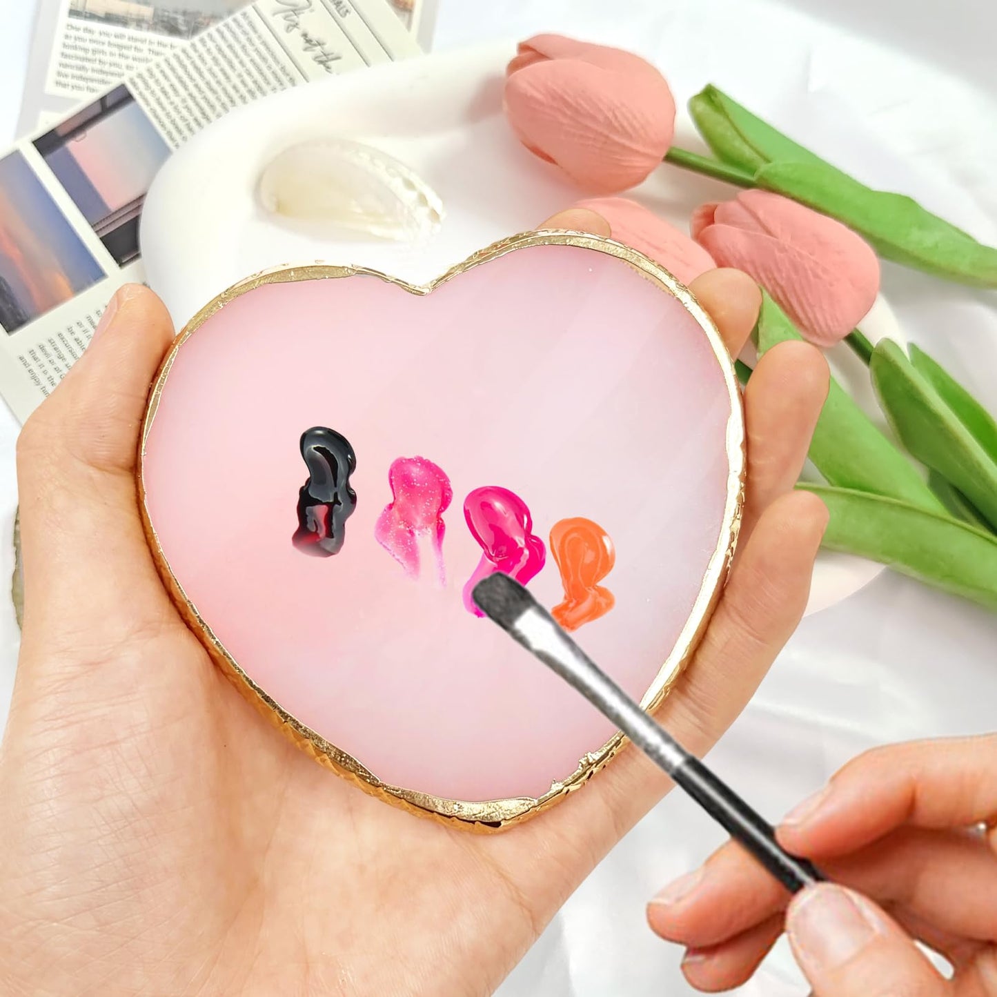 2Pcs Resin Nail Art Palette, Nail Polish Palette, Gold Edge Nails Holder Display Board, Cosmetic Mixing Tools for Nails Art(Heart Shaped White,Pink)