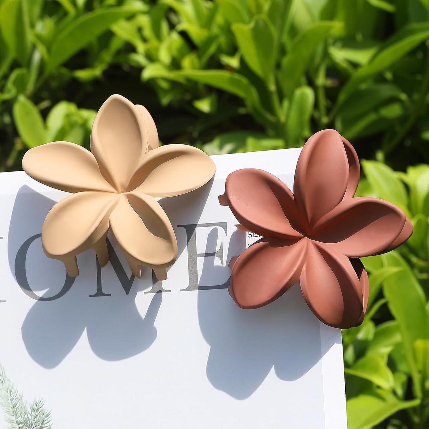 Large Flower Claw Hair Clips - 6 Pcs Hawaiian Style for Thick & Medium Hair | Beach Accessories for Women & Girls