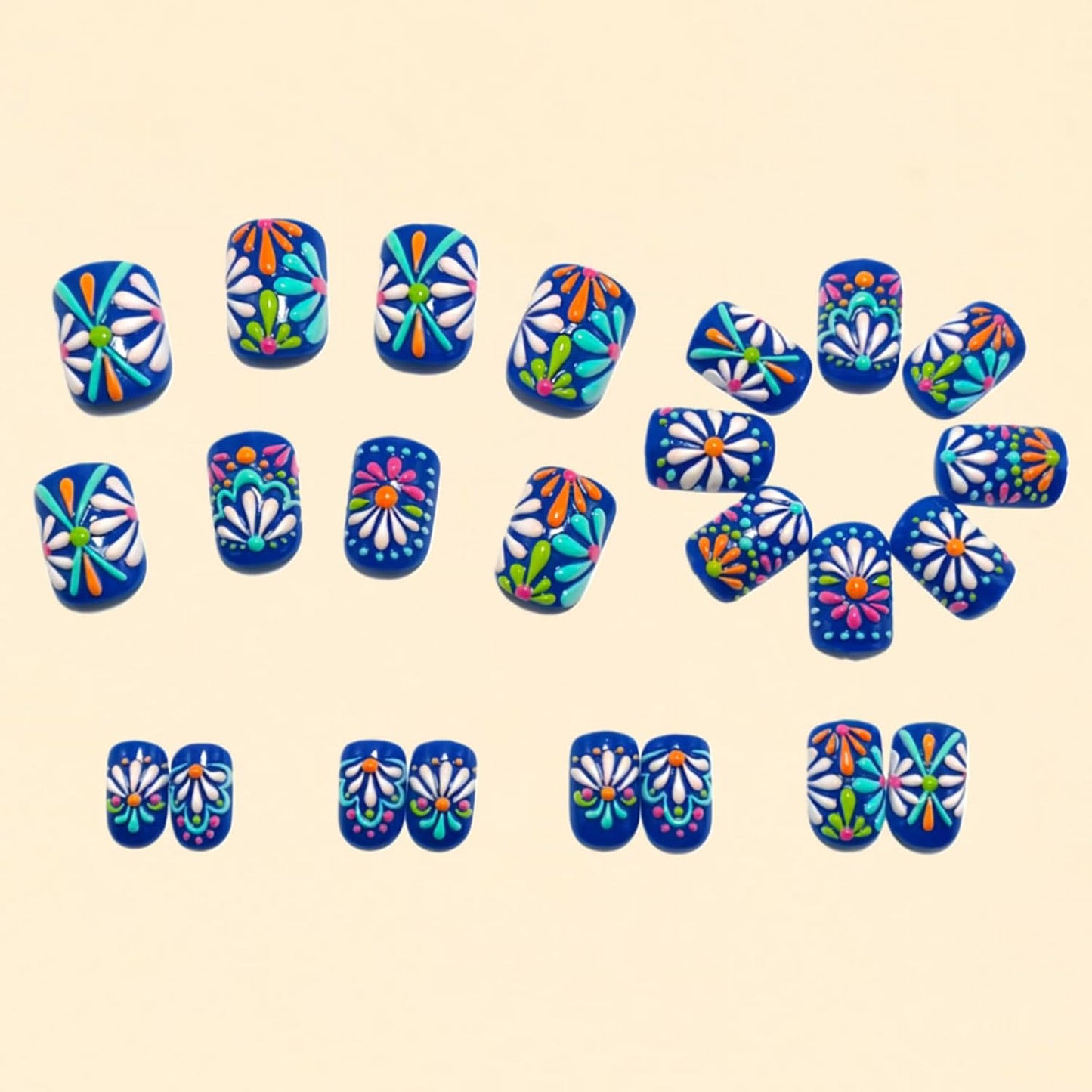 3D Flower Press On Nails | 24 Pcs Short Square Fake Nails with Blue Daisy Designs for Spring & Summer Manicure