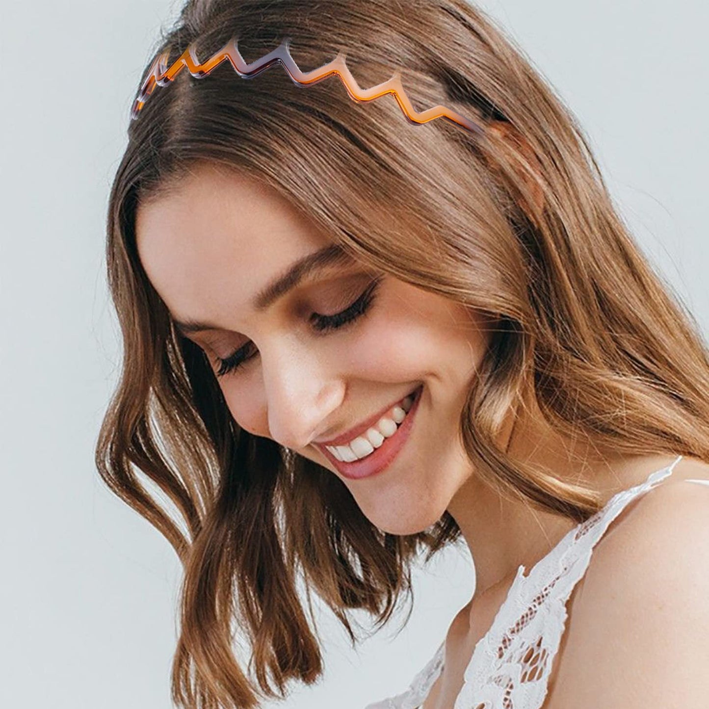 REDANHA 4-Piece Plastic Hairband Set - Zigzag Headband with Sharks Tooth Design, Non-Slip Double Row Teeth Hair Comb for Women & Girls - Black & Brown