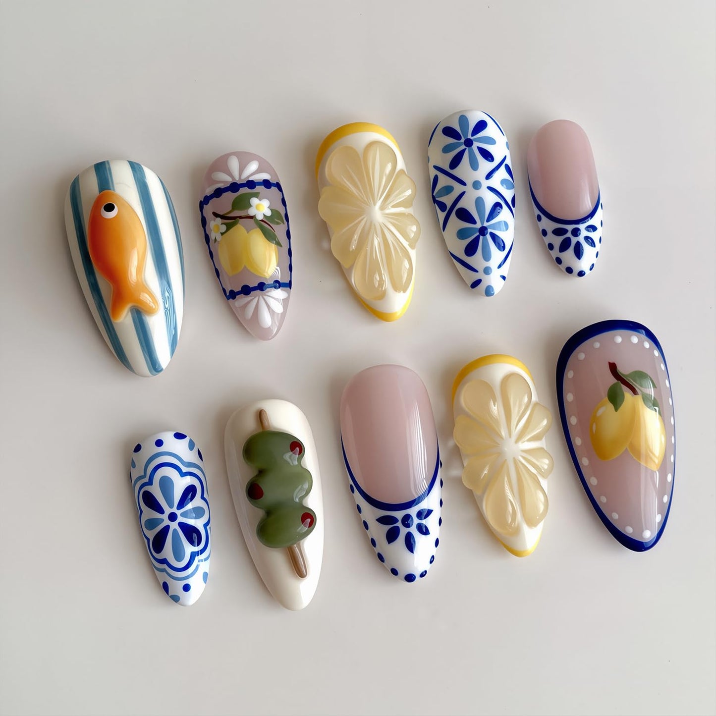 30Pcs Summer Press-On Nails - Medium Almond Shape with 3D Starfish & Seashell Designs | Ocean Pearl French Tip Full Cover