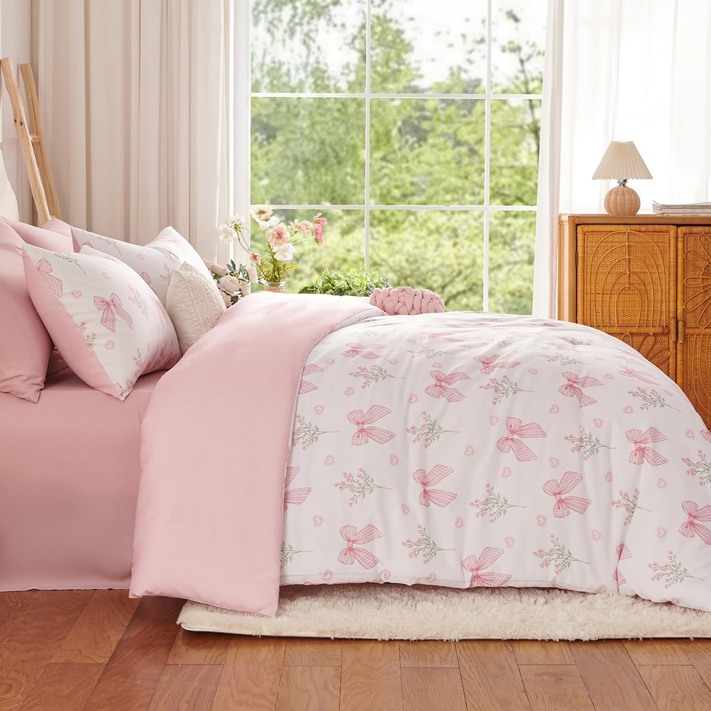Nayoroom Pink Bow Comforter Set Full Size Coquette Pink Floral Comforter 3 Pieces Soft Lightweight Kids Girls Cute Aesthetic Dorm Bedding Set for All Seasons