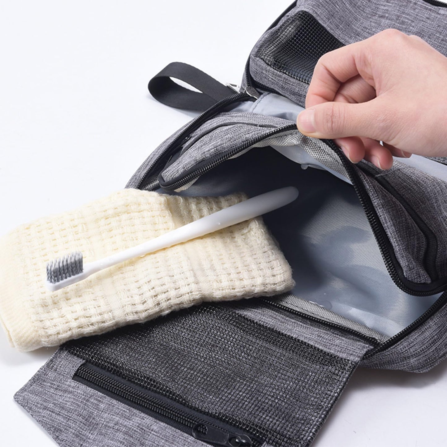 BlrymCrte Travel toilet bag is used to store toiletries, Suitable for short-term travel use hanging toilet bag (Gray)