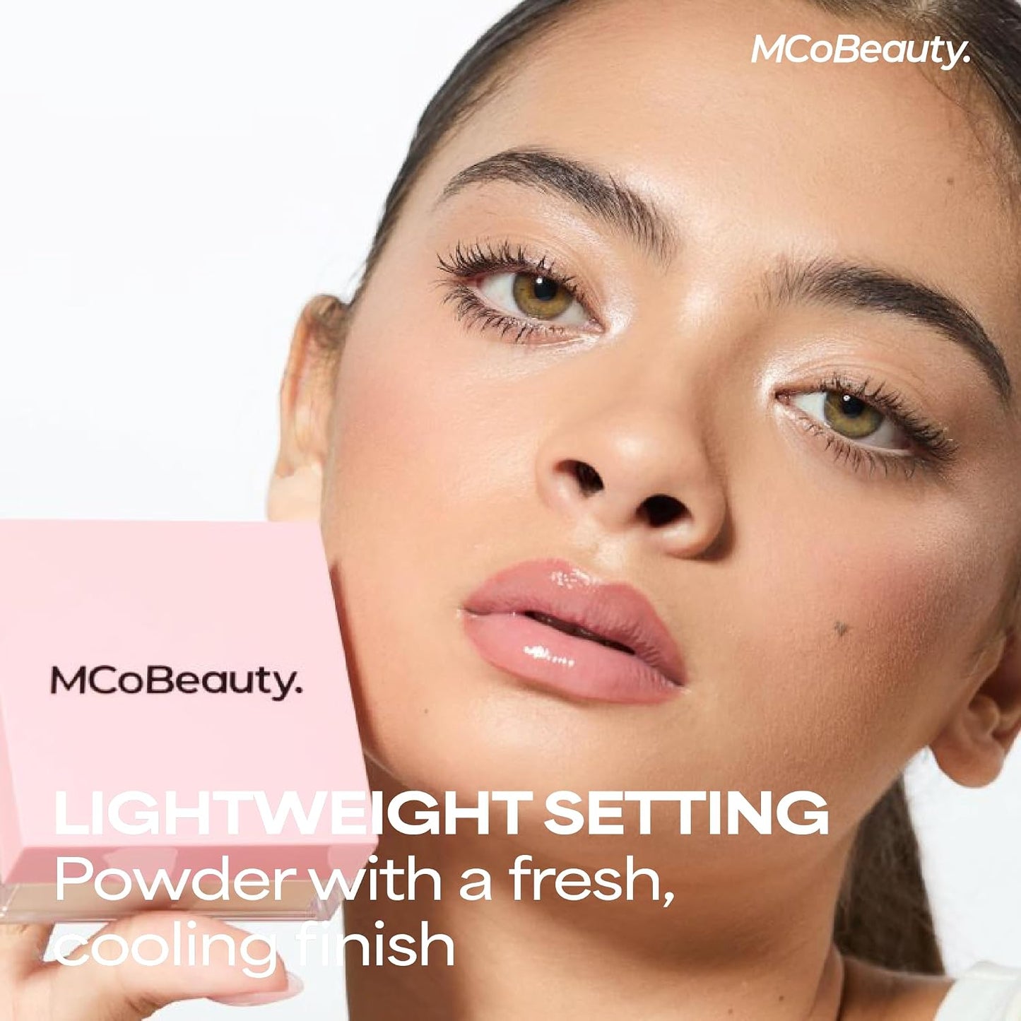 MCoBeauty Loose Powder - Translucent Blurring Matte Finishing Makeup | Hydrating with Hyaluronic Acid & Vitamin E