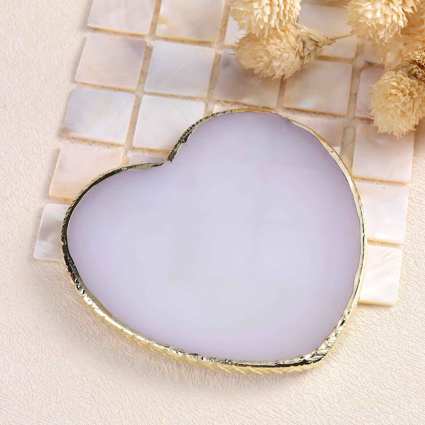 2 Pcs Resin Nail Art Palette, Heart Shaped Nails Art Painting Palettes with Gold Edge Nail Gel Polish Holder Makeup Display Board Cosmetic Mixing Tools Manicure DIY Home Salon Use