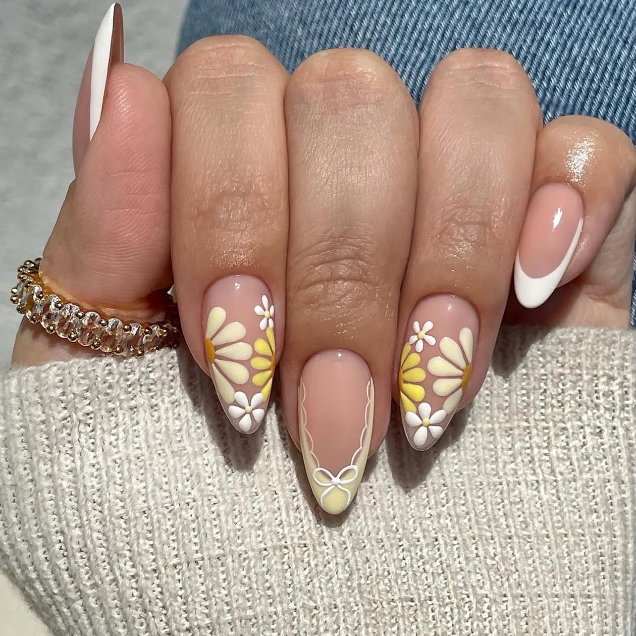 Cat Eye French Tip Press-On Nails - Nude & Pink Short Almond | Reusable Glue-On Nails with Gold Line for Weddings & Parties
