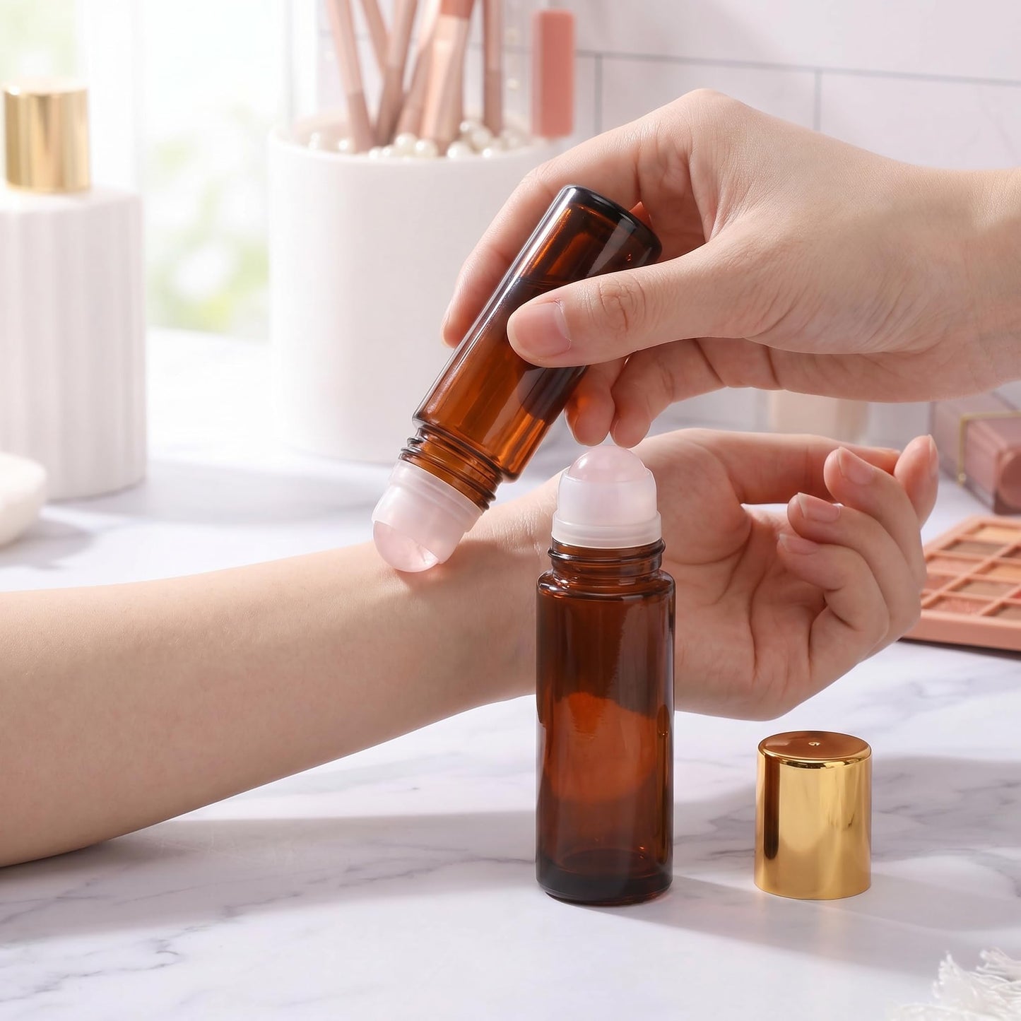 Roller Ball Applicator,Rose Quartz Roller Bottle,50ml Refillable Amber Glass Roll On Bottles with Natural Crystal Roller Balls,Leak-Proof Travel Perfume Bottle with Gold Caps (Pink)