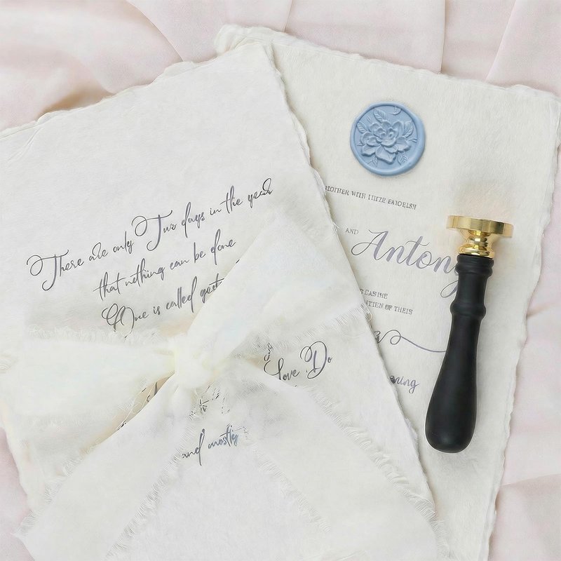 UNIQOOO 3D Embossed Relief Camellia Flowers Wax Seal Stamp with Wooden Handle, Floral Botanical Theme Vintage Brass Stamp for Wedding Invitation, DIY, Gift Wrap, Envelopes, Christmas Card