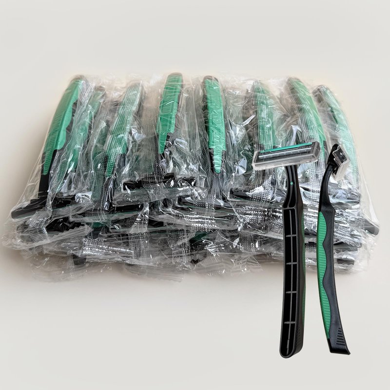 Individually Wrapped 3 Blades Razors Bulk, Travel Size Disposable Manual Razors with Stainless Steel Blade (Green) (50)