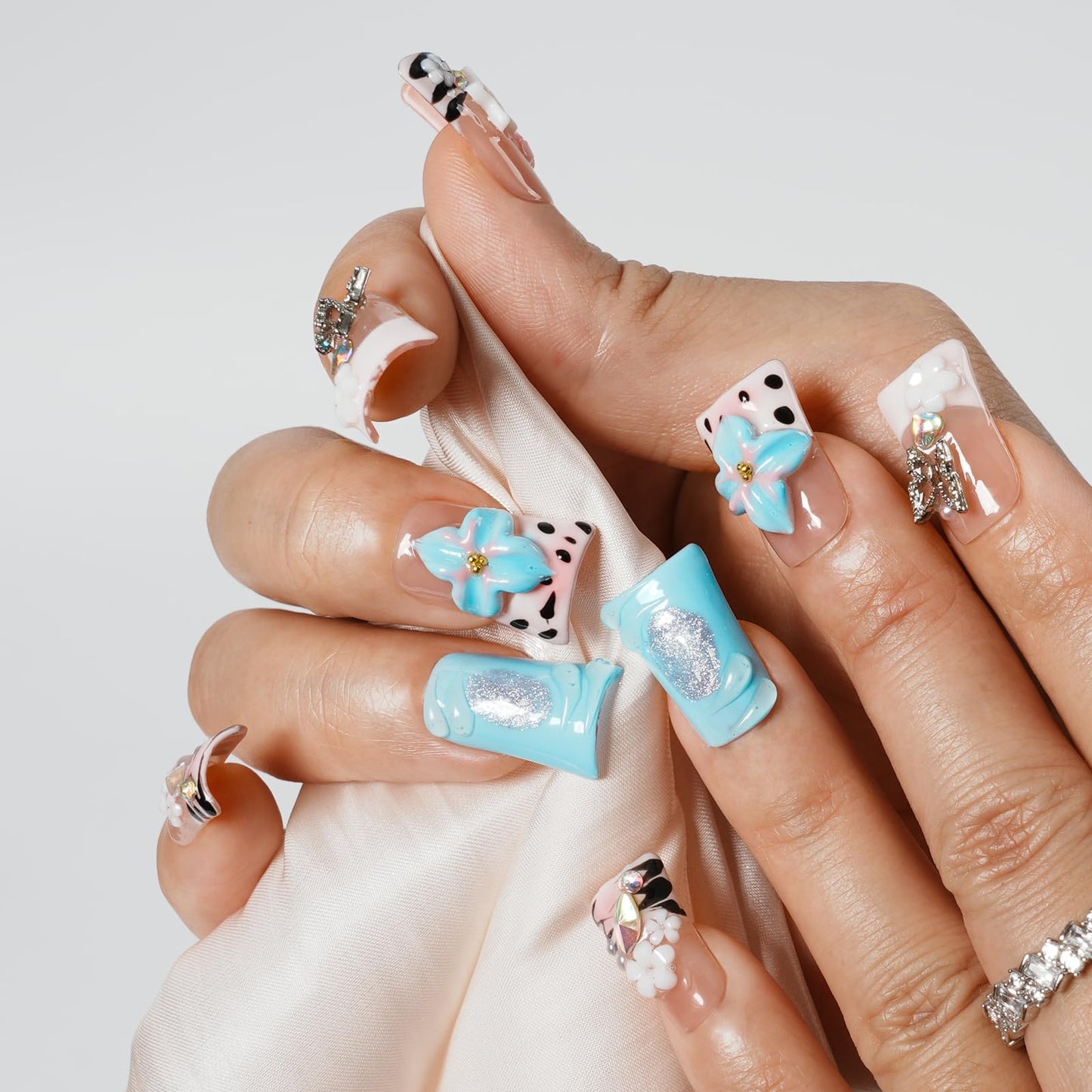 Tesytto Short Duck Press on Nails - 3D Floral Metallic Butterflies False Nails with Pink French Tip & Leopard Print, Pearls Star Luxury Design, Summer Reusable Acrylic Nails (Dance Passion,S)