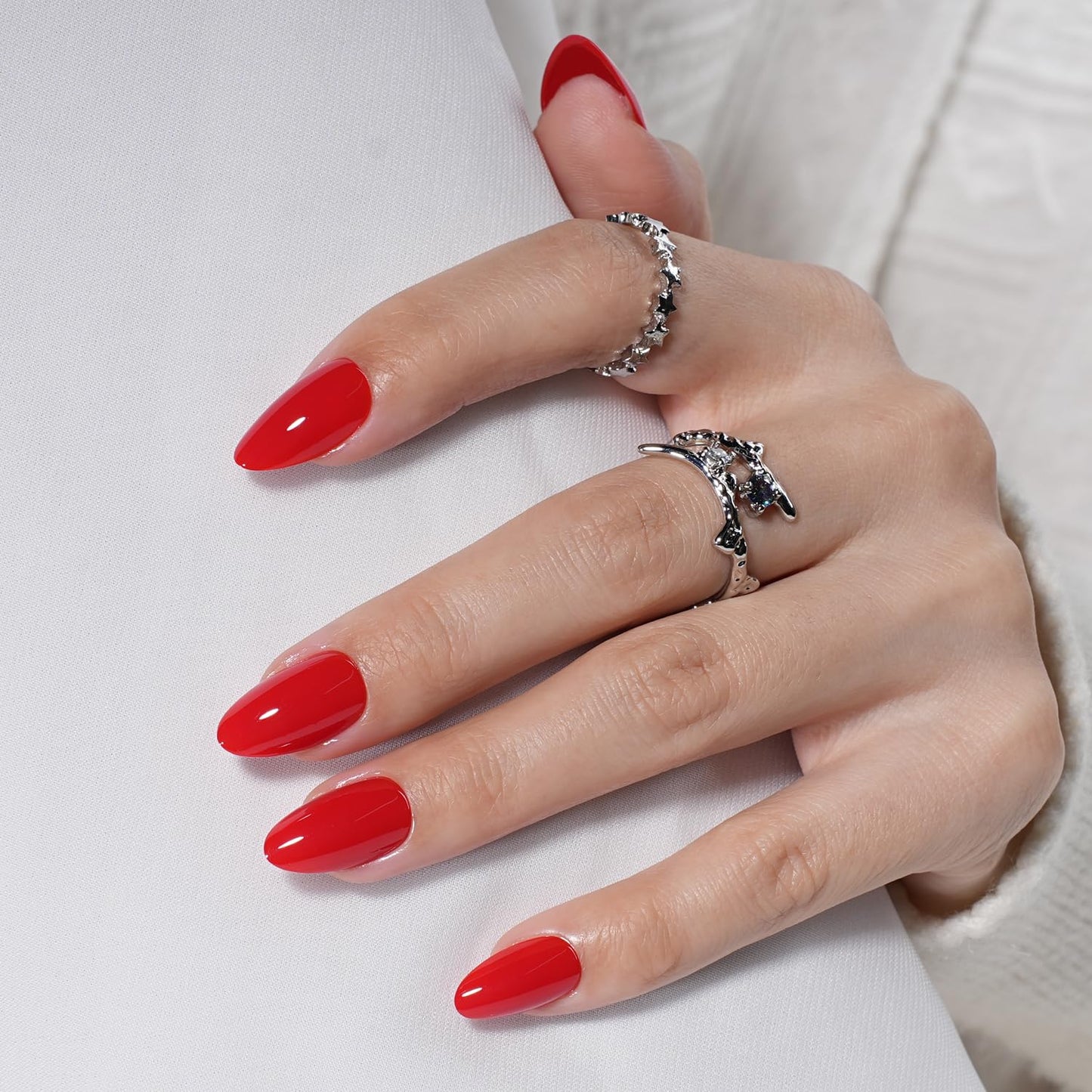 Leefrei Red Press on Nails, Glossy Almond Fake Nails with Glue, 32 PCS 16 Sizes Reusable Press Ons for Women, Cherry Heat