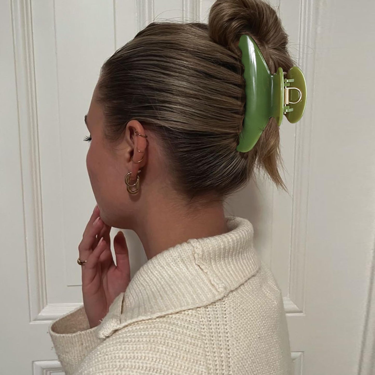 4.2 Inch Large Hair Claw Clips - Non Slip Jaw Clips for Thick Curly Hair, Strong Hold for Active Lifestyles Workout, Yoga, Office 2PCS Set (Green, Blue)