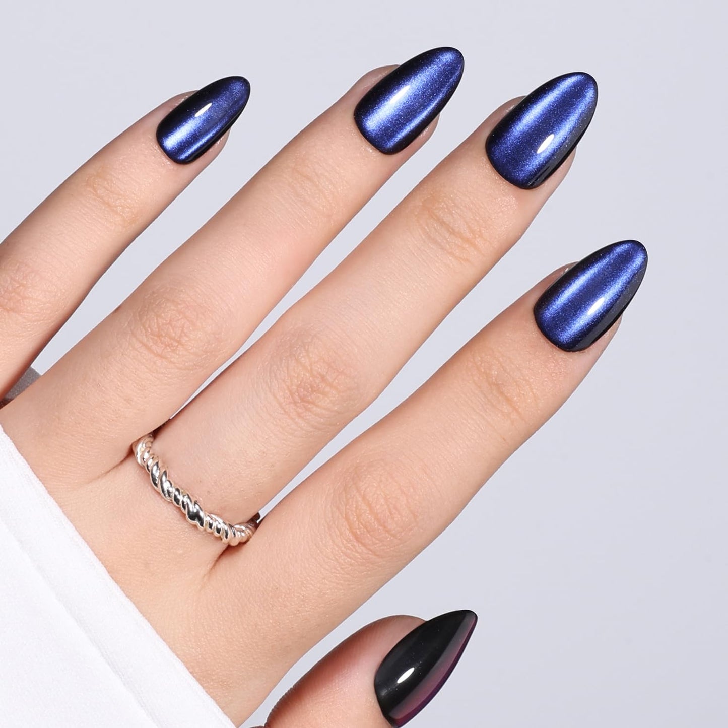 Red Cat Eye Press On Nails - Almond Short Reusable Fake Nails | 32pcs in 16 Sizes, Garnet Color