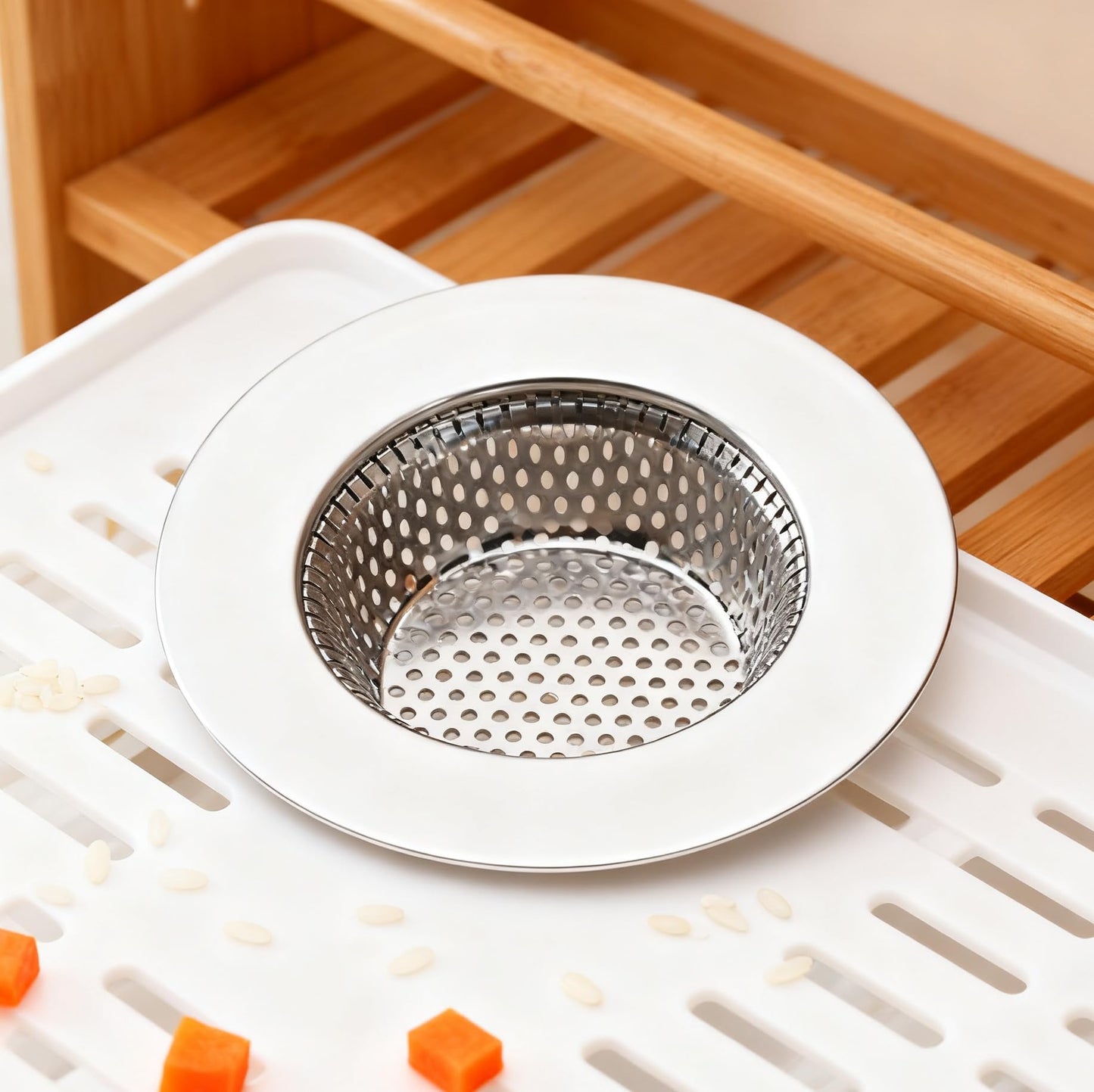 Stainless Steel Kitchen Sink Strainer Basket with Fine Mesh Filter for Drain and Bathtub, 11 cm Diameter Anti-Clogging Food Waste Catcher and Hair Strainer Cover