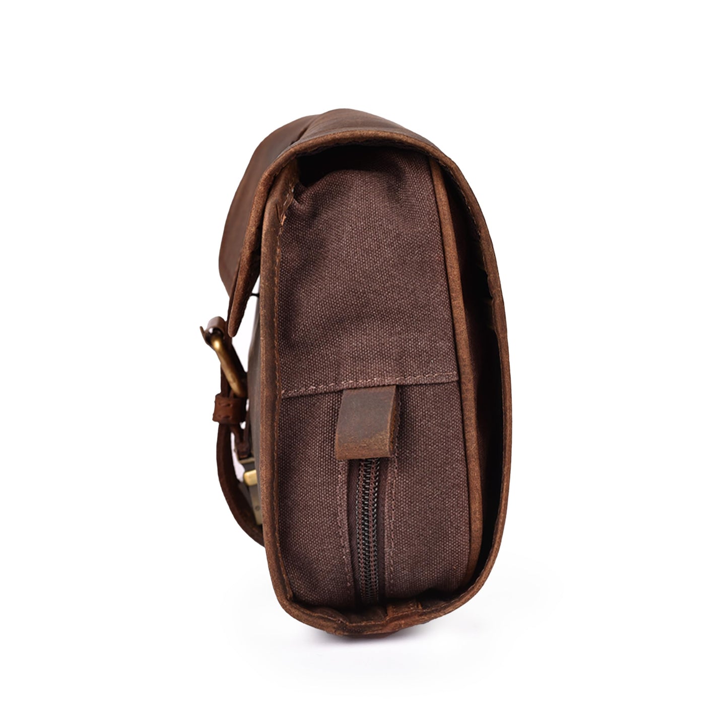 LEATHER VILLAGE Hanging Genuine Leather Toiletry Bag for Men & Women with Waterproof Lining – Handcrafted Vintage Travel Dopp Kit, Shaving Organizer & Shower Bathroom Essentials Case - Brown