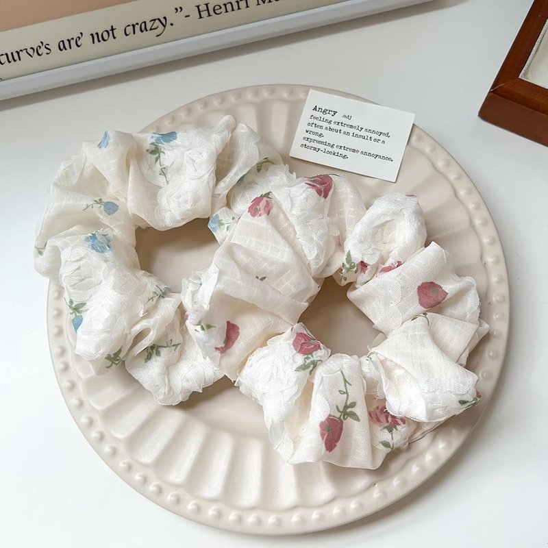 Vintage Floral Scrunchie Set - Romantic Rose Print Hair Ties | Soft Elastic Hair Bands for Women