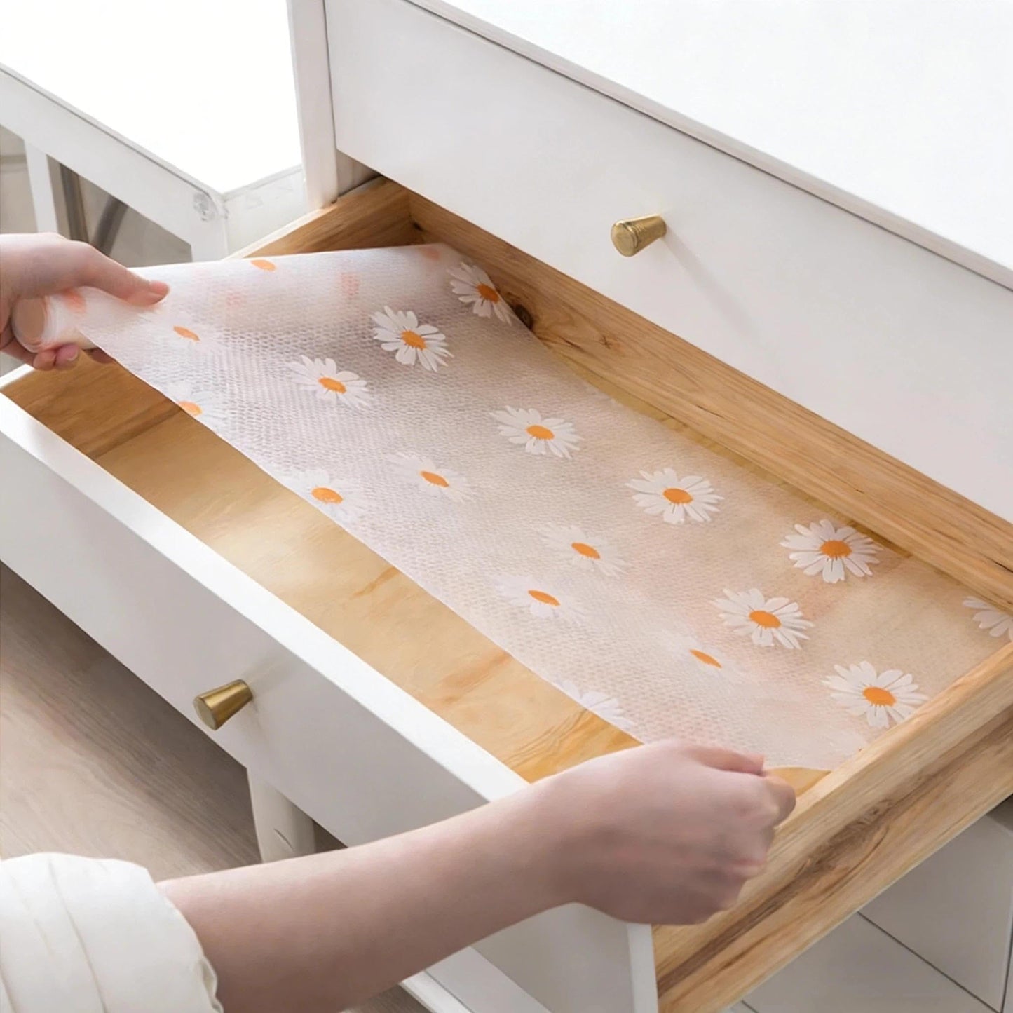 Non-Adhesive Shelf Liner for Kitchen Cabinets Waterproof Drawer Liner Thick EVA Contact Paper Easy to Cut Daisy Pattern 12" x 3.3 FT