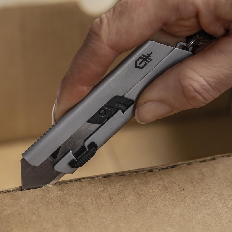 Gerber Gear EAB Utility Knife, Clips to Pocket or Keychain with Replaceable Razor Blade for Everyday Carry, EDC Gear with Box Cutter Retractable, Mini Silver